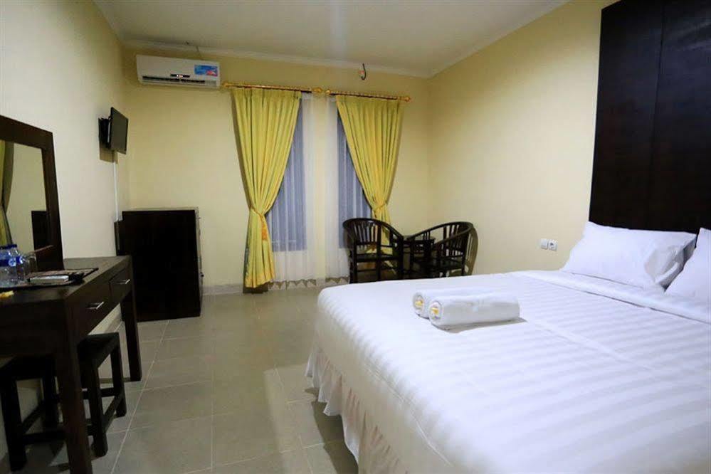 Jimbaran Lestari Hotel & Residence - Spa Buitenkant foto