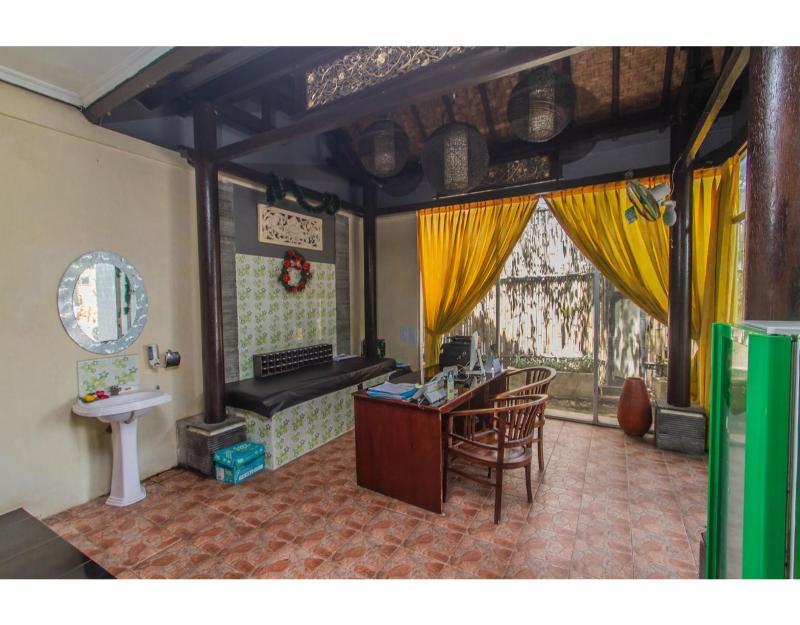 Jimbaran Lestari Hotel & Residence - Spa Buitenkant foto